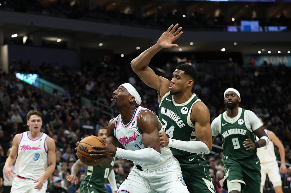 强大的击球 强大的击球