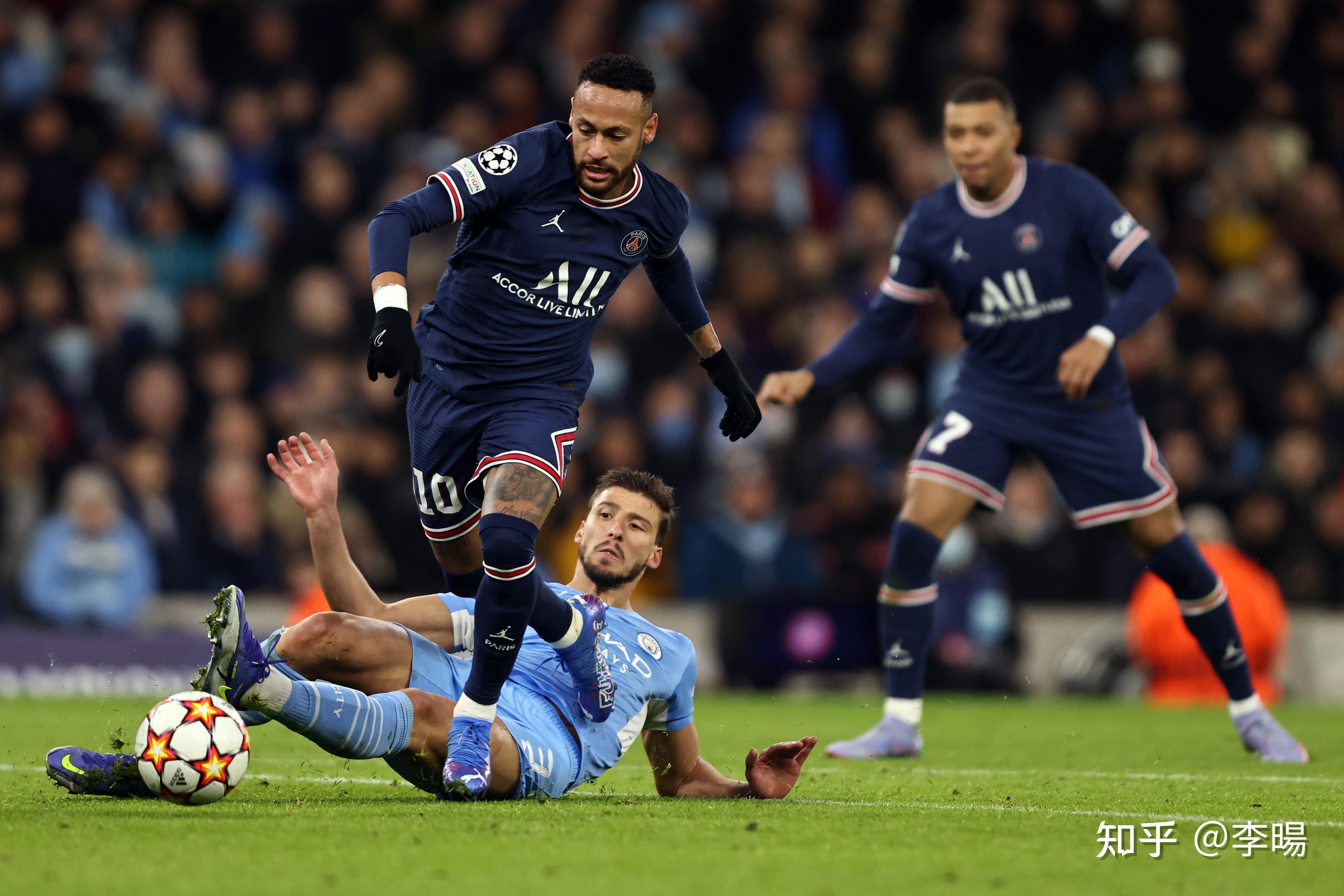 媒体上分享 媒体上分享