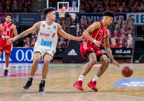 拜仁此番盯 拜仁此番盯