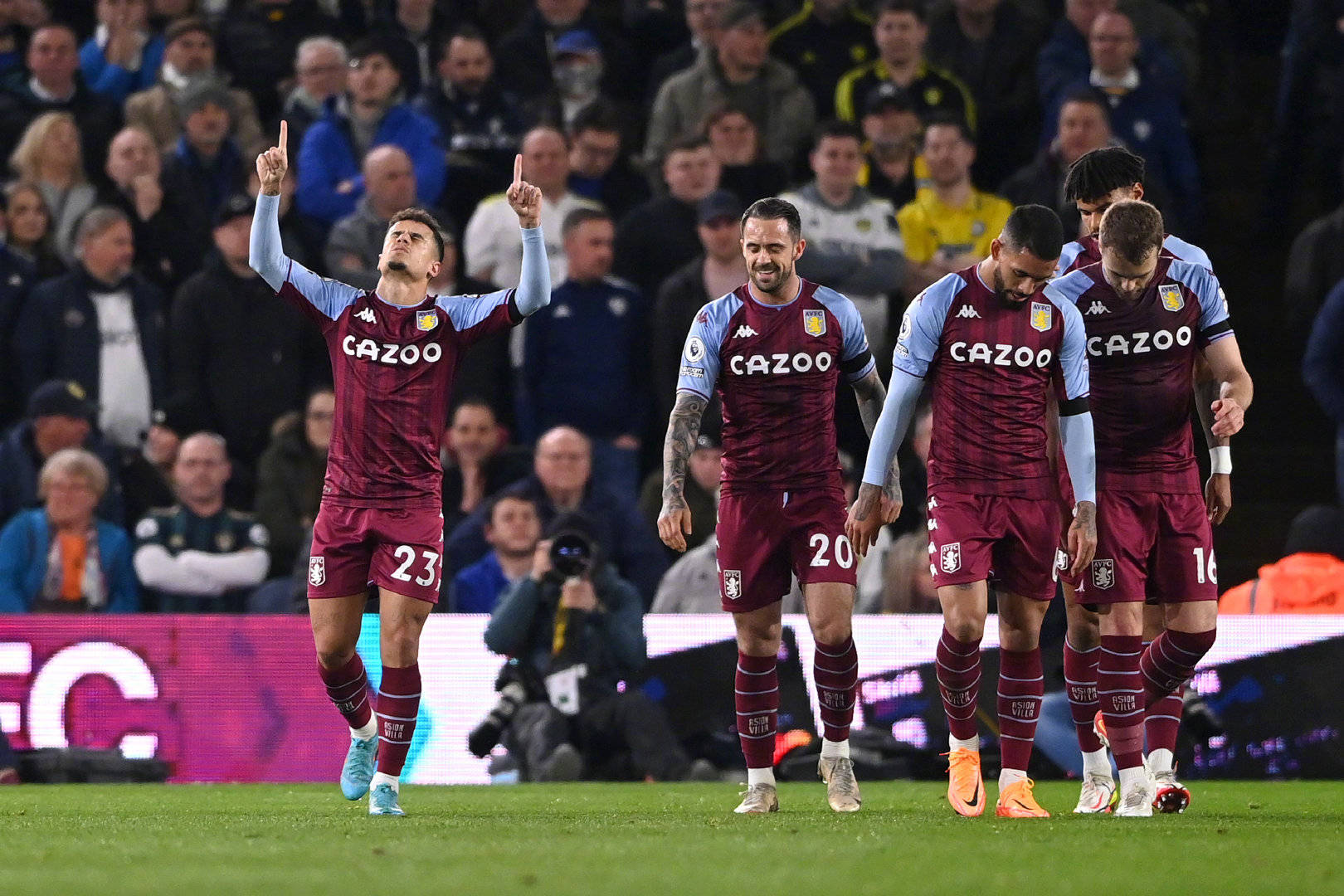 他不仅保持 他不仅保持