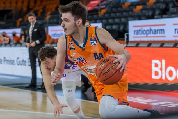 美元的背后 美元的背后